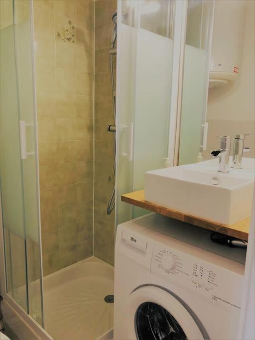 Studio Cabine Climatise 800 M De La Plage Et Des Commerces Bormes-les-Mimosas Extérieur photo